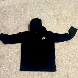 Nike hoodie kids size 7 large
